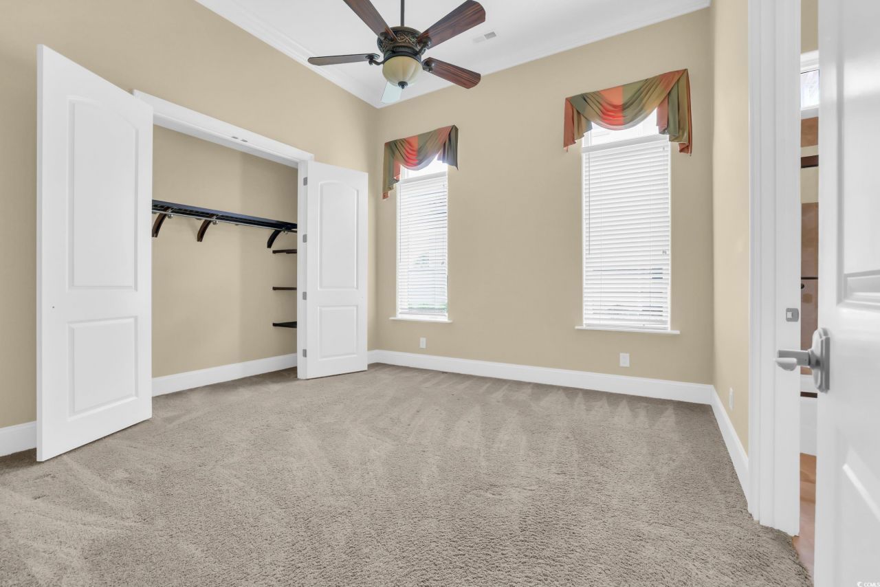 9243 Marina Pkwy. Photo 23