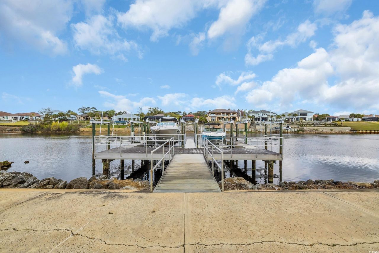 9243 Marina Pkwy. Photo 36