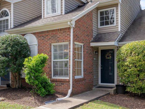 306 Yorkshire Cir, Nashville, TN 37211