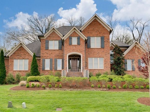 922 Dorset Dr, Brentwood, TN 37027