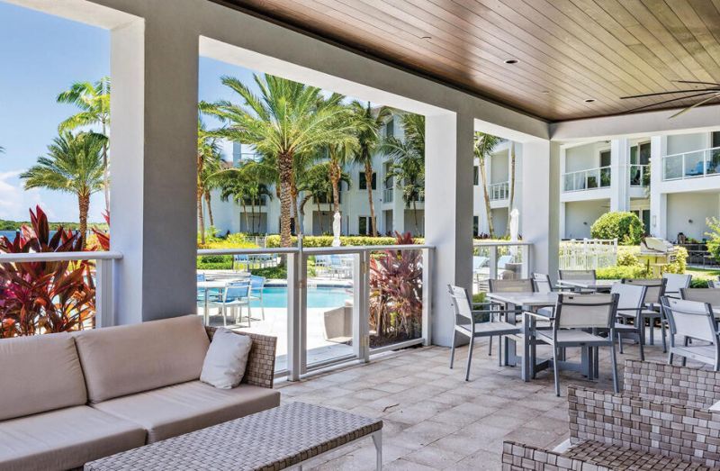 1 Water Club Way, Unit 402, North Palm Beach, FL 33408 Photo