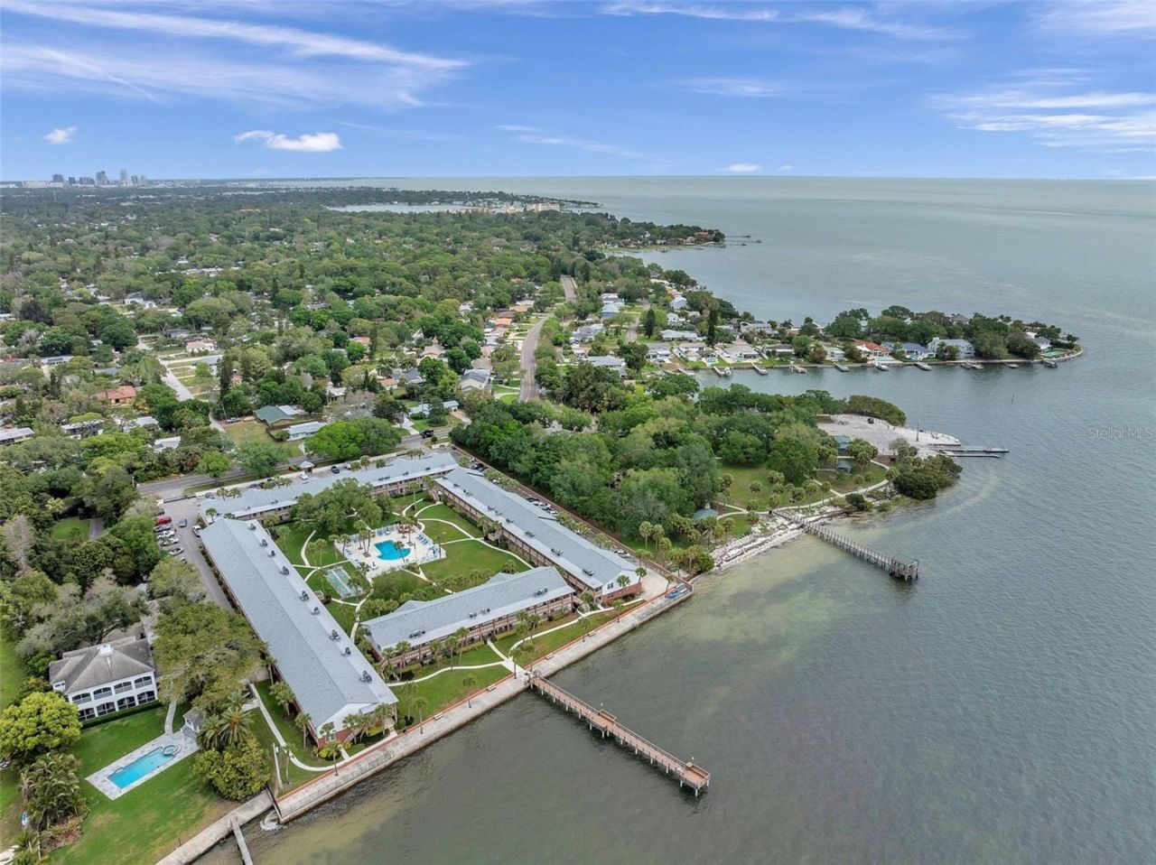 650 Pinellas Point Drive S, Unit 211, Saint Petersburg, FL 33705 Photo