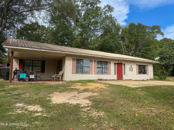 47 Deer Creek Road, Lumberton, MS 39455