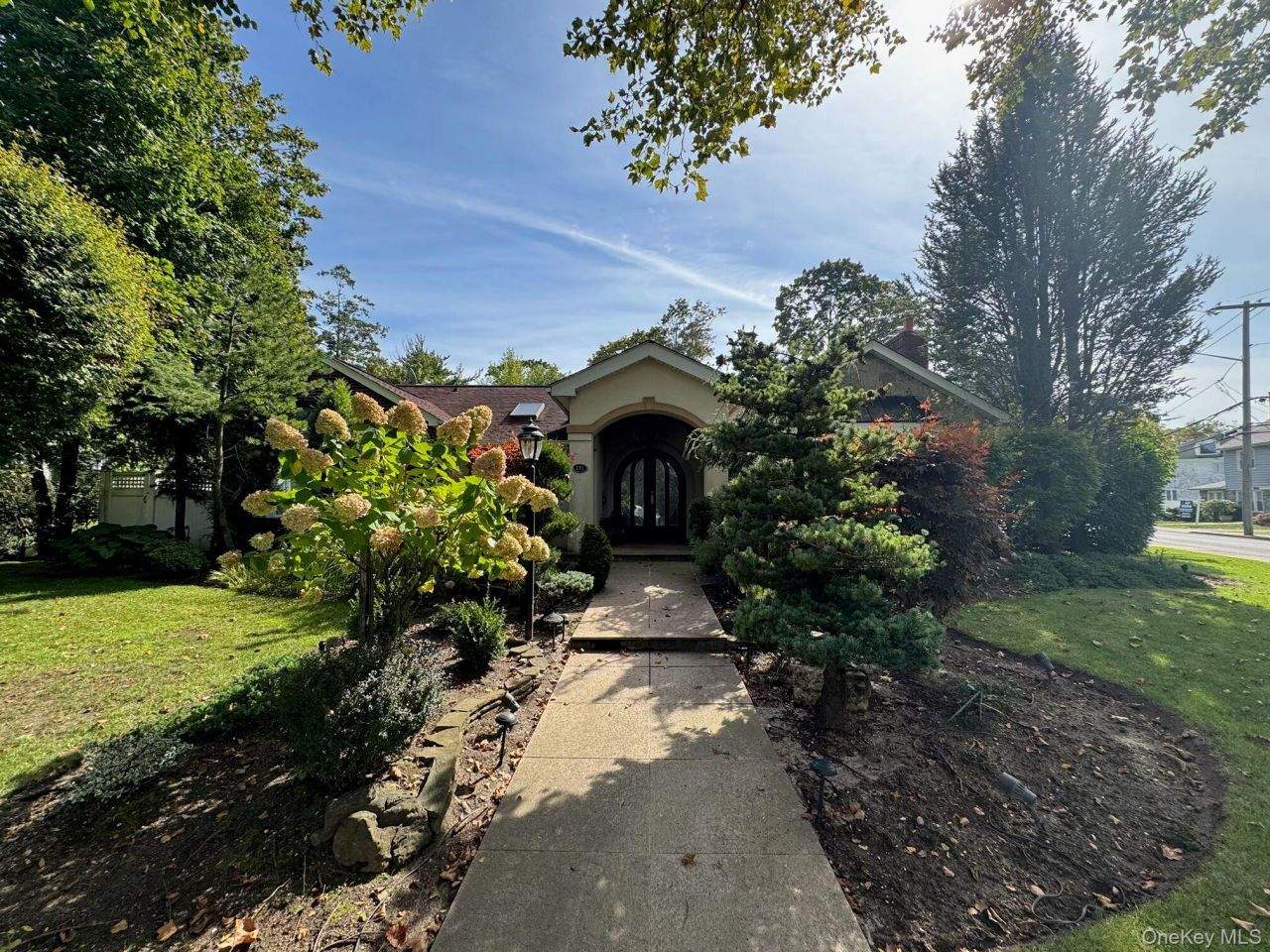 101 Harold Road, Woodmere, NY 11598 Main Photo