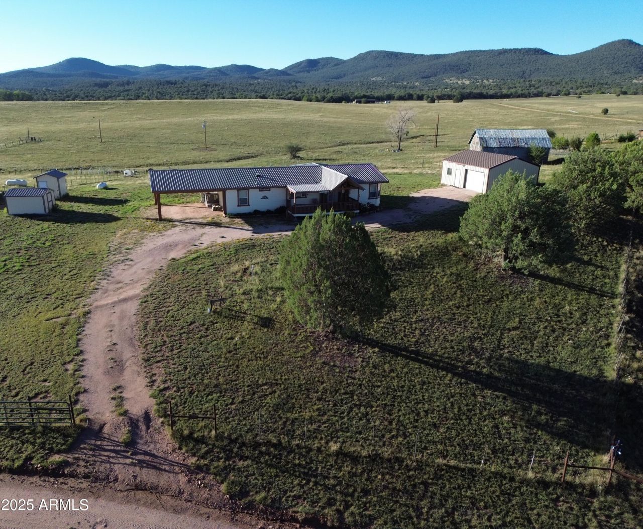 269 S Zachariae Ranch Road, Young, AZ 85554 Main Photo