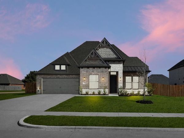 901 Meadow View Drive, Cleburne, TX 76033