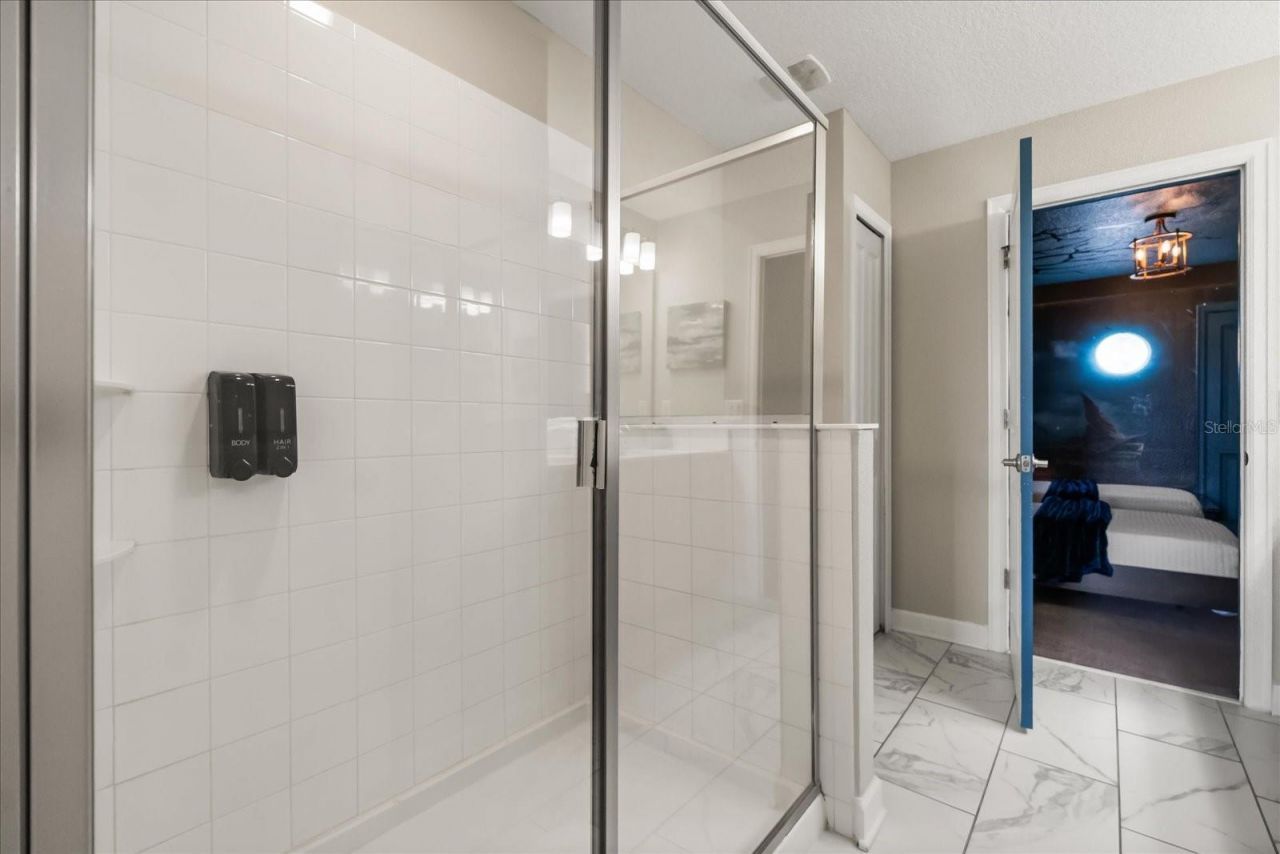 851 Pebble Beach Drive, Davenport, FL 33896 Photo