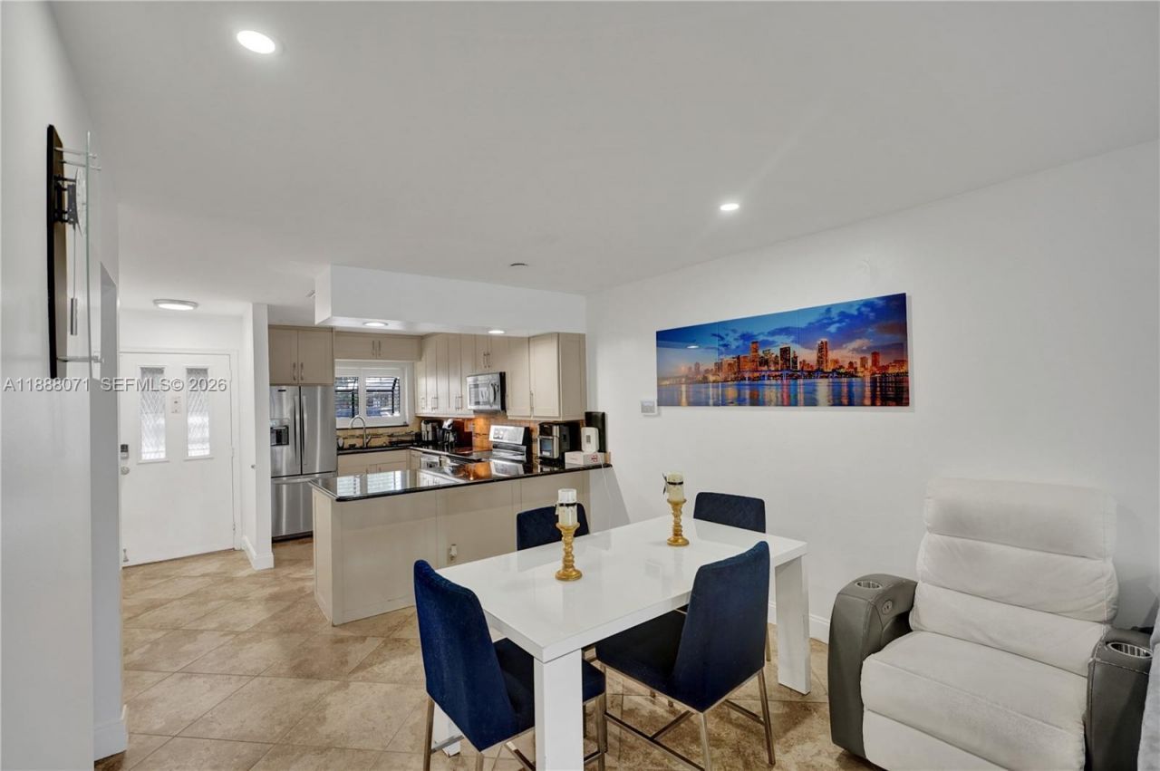 707 Banks Rd, Margate, FL 33063 Photo