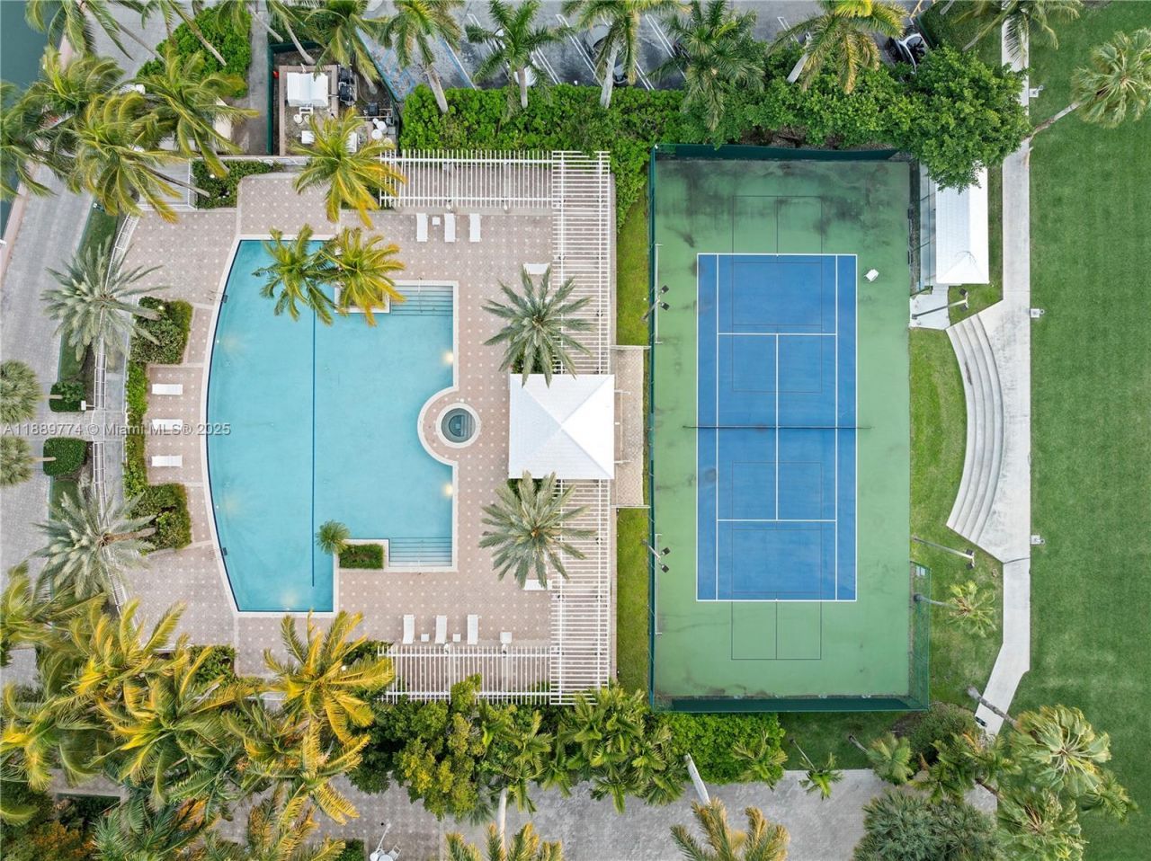 770 NE 69th St, Unit 2H, Miami, FL 33138 Photo