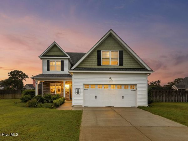 50 S Lord Wallace Court, Rocky Point, NC 28457
