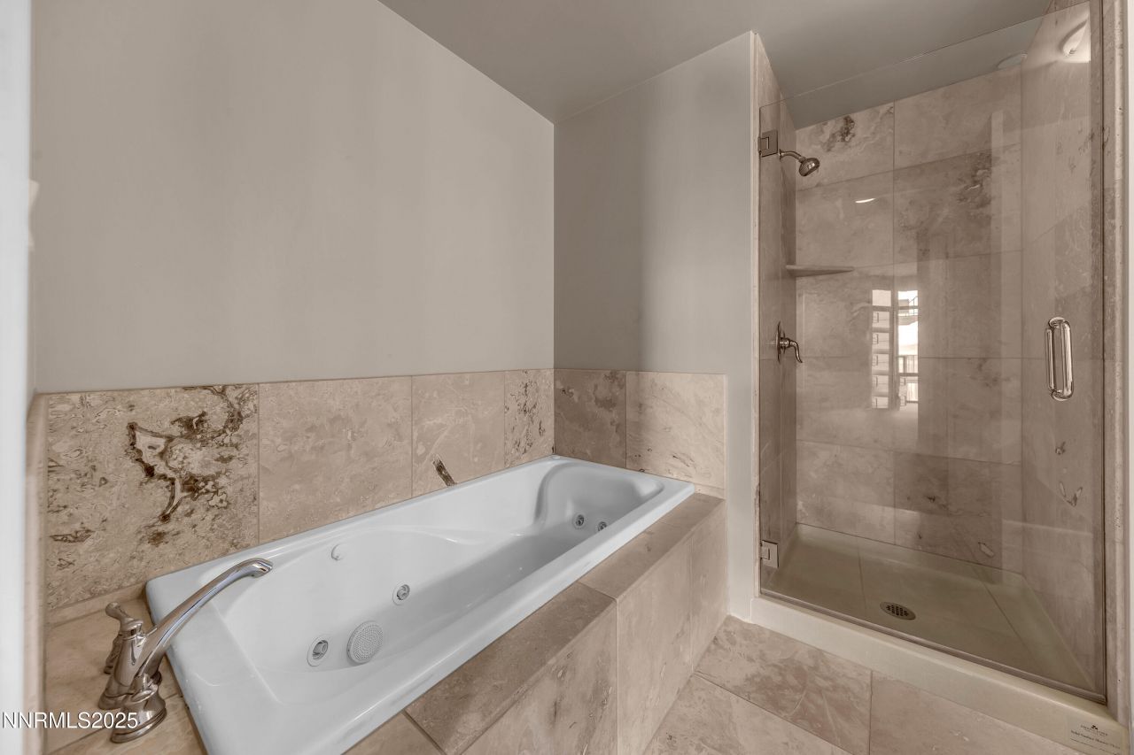 50 N Sierra Street, Unit 910, Reno, NV 89501 Photo