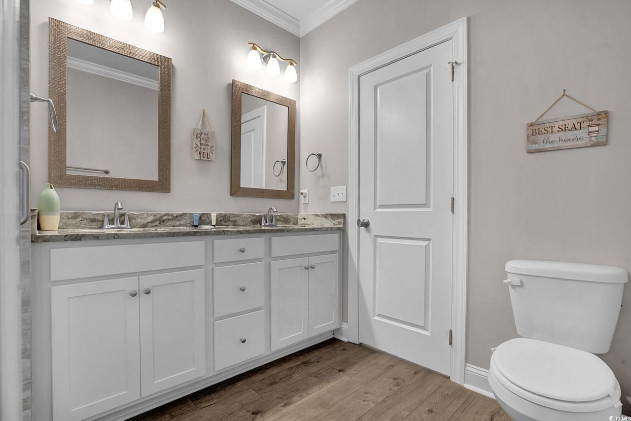 825 Hillside Dr. S Photo 16