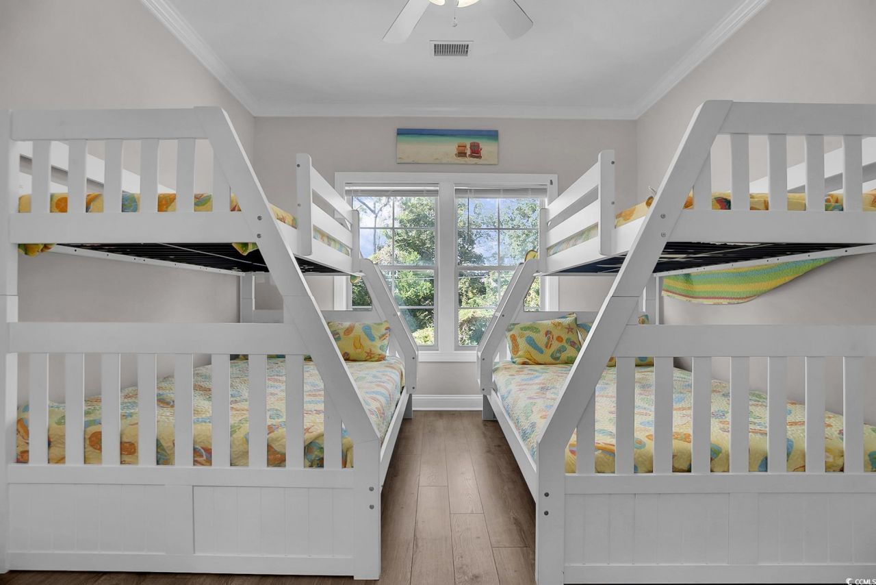 825 Hillside Dr. S Photo 18