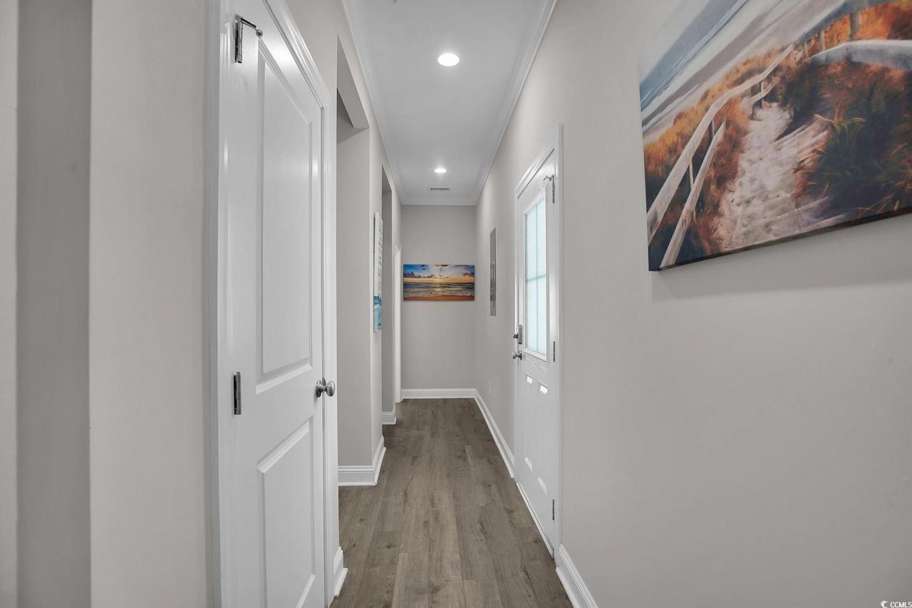 825 Hillside Dr. S Photo 23