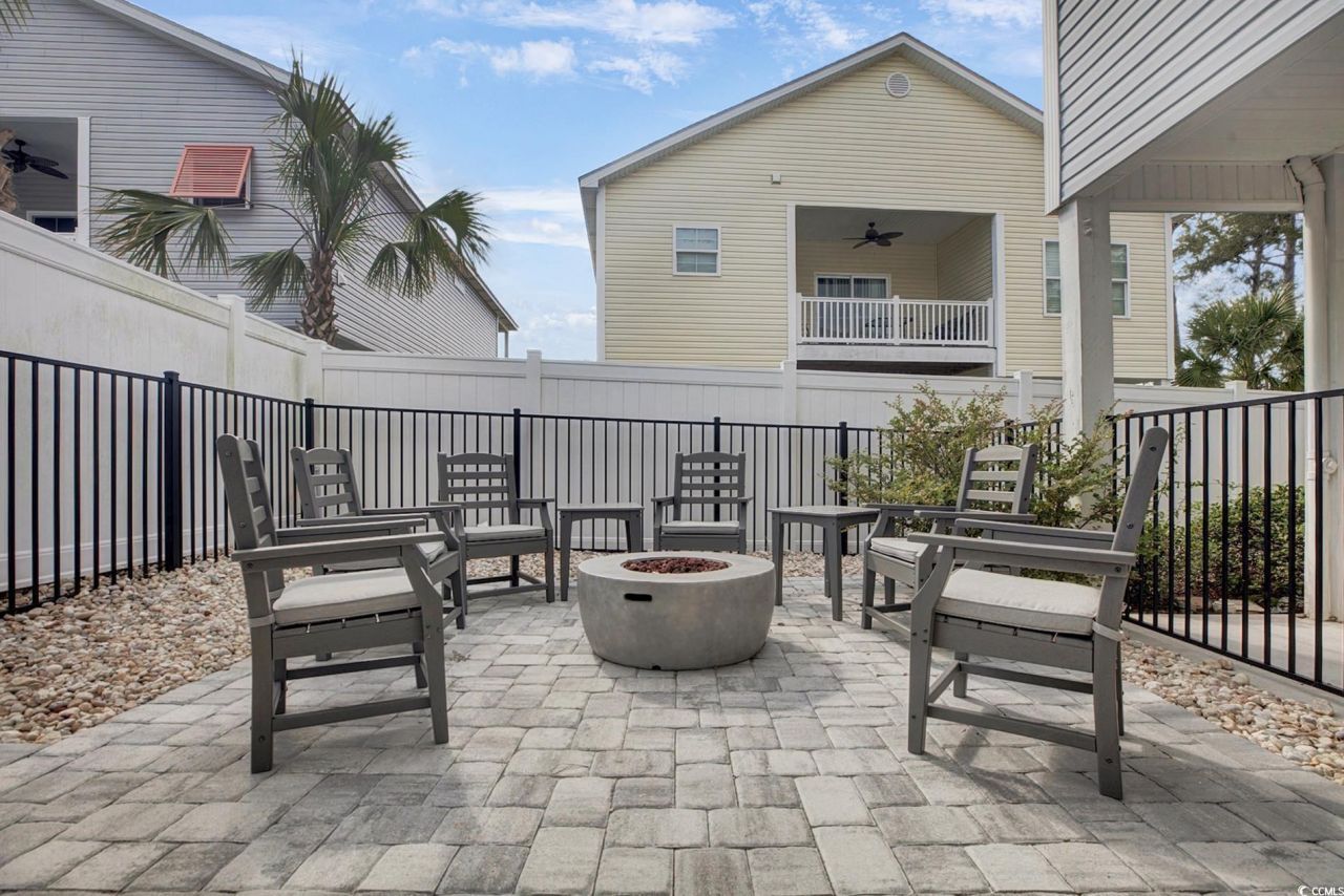 825 Hillside Dr. S Photo 28