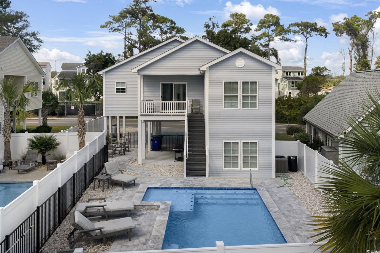 825 Hillside Dr. S Photo 32