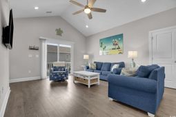 825 Hillside Dr. S photo 4