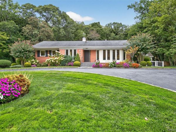 634 Park Avenue, Huntington, NY 11743