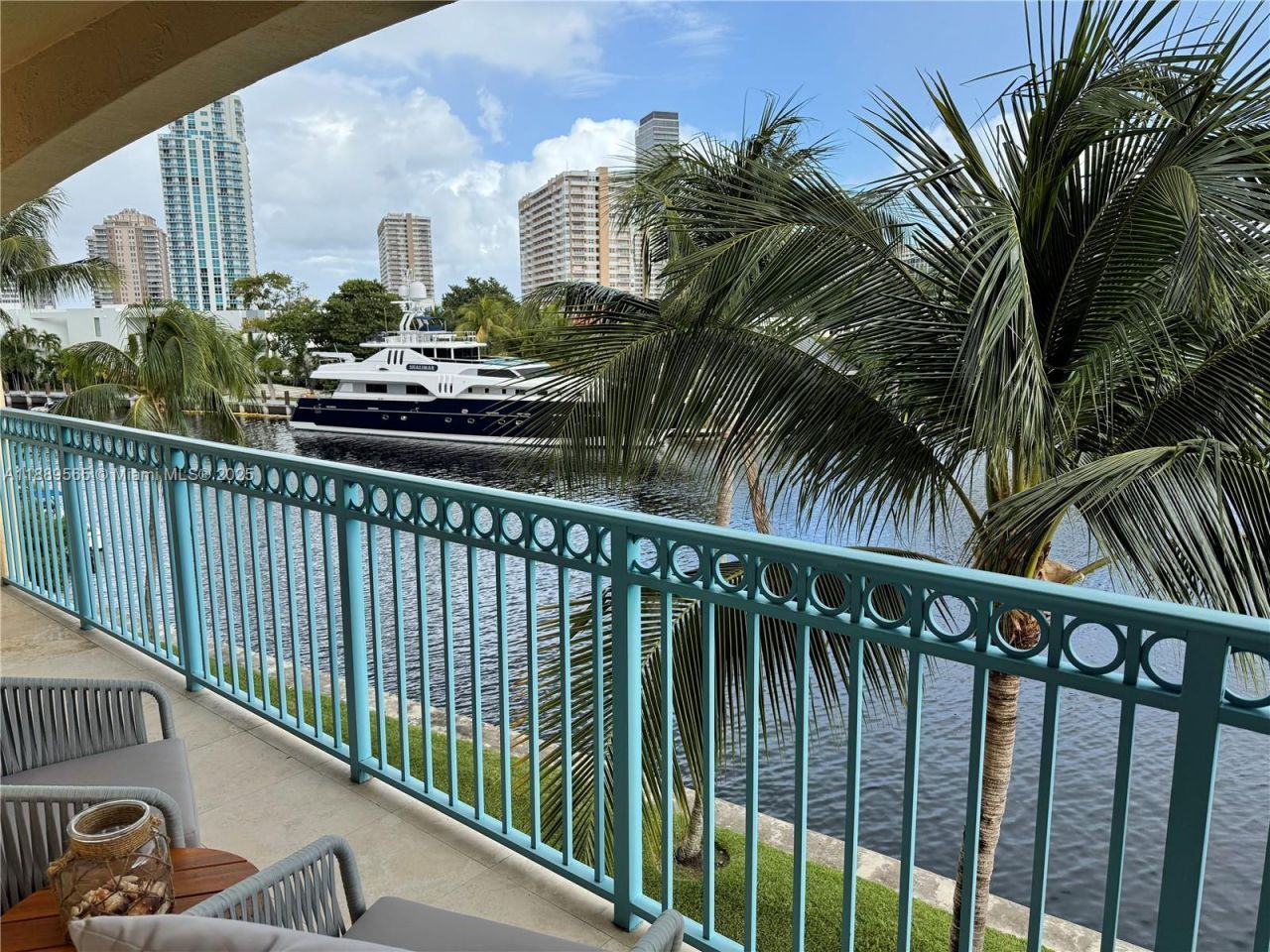 201 Golden Isles Dr, Unit 302, Hallandale Beach, FL 33009 Photo