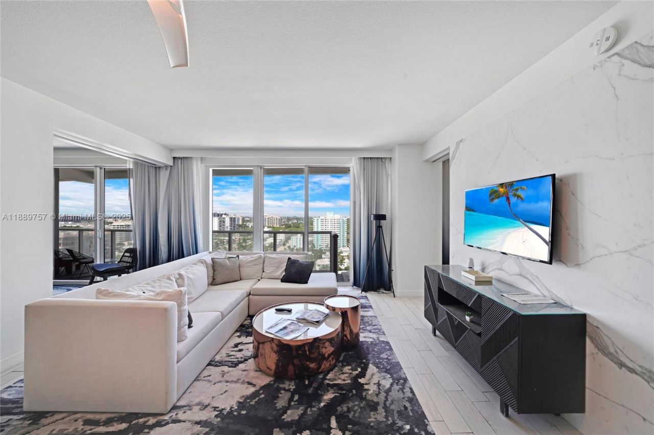 3101 Bayshore Dr, Unit 1704, Fort Lauderdale, FL 33304 Photo