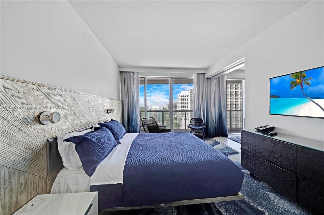 3101 Bayshore Dr, Unit 1704, Fort Lauderdale, FL 33304 Photo