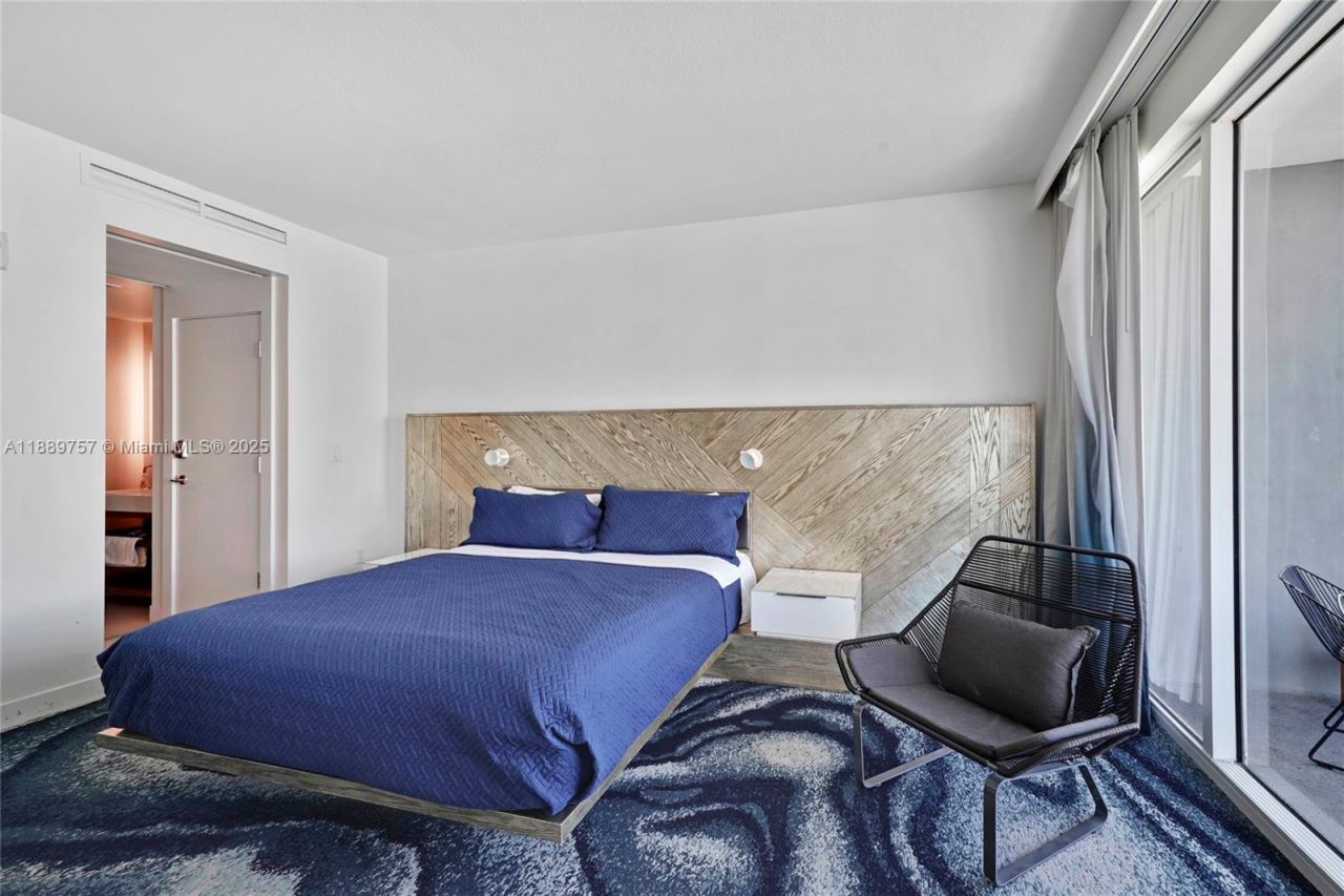 3101 Bayshore Dr, Unit 1704, Fort Lauderdale, FL 33304 Photo