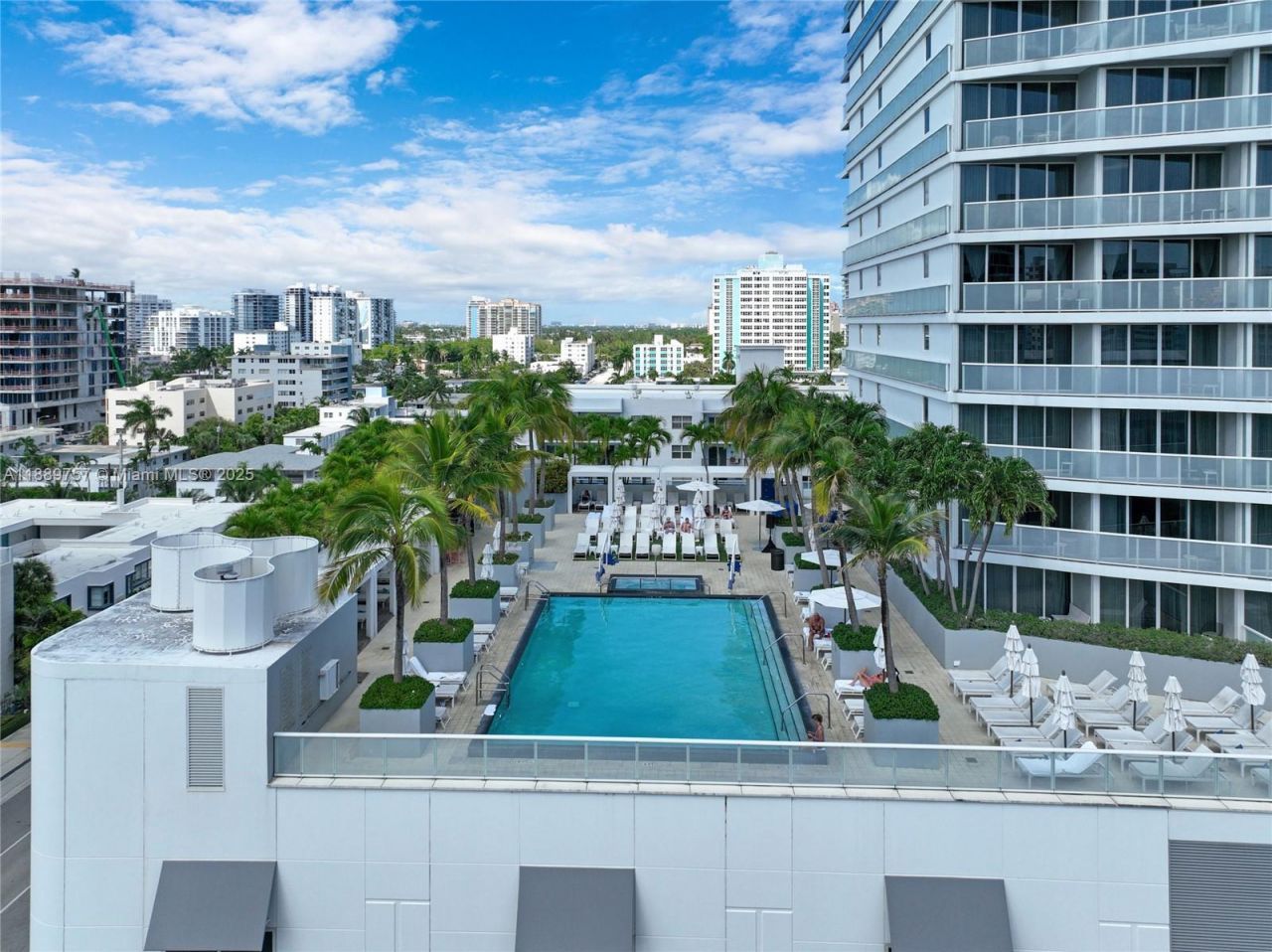 3101 Bayshore Dr, Unit 1704, Fort Lauderdale, FL 33304 Photo