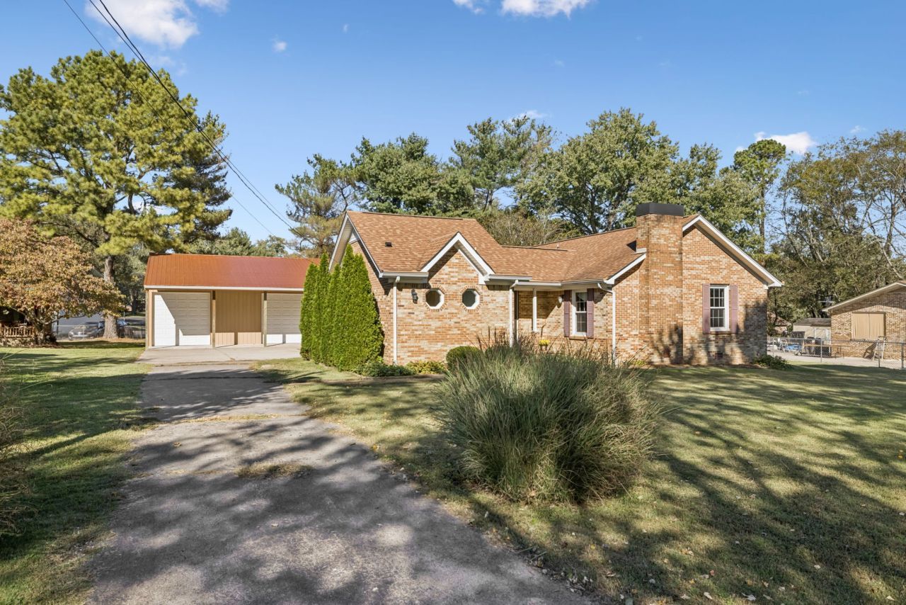 205 Bluegrass Dr, Columbia, TN 38401 Main Photo