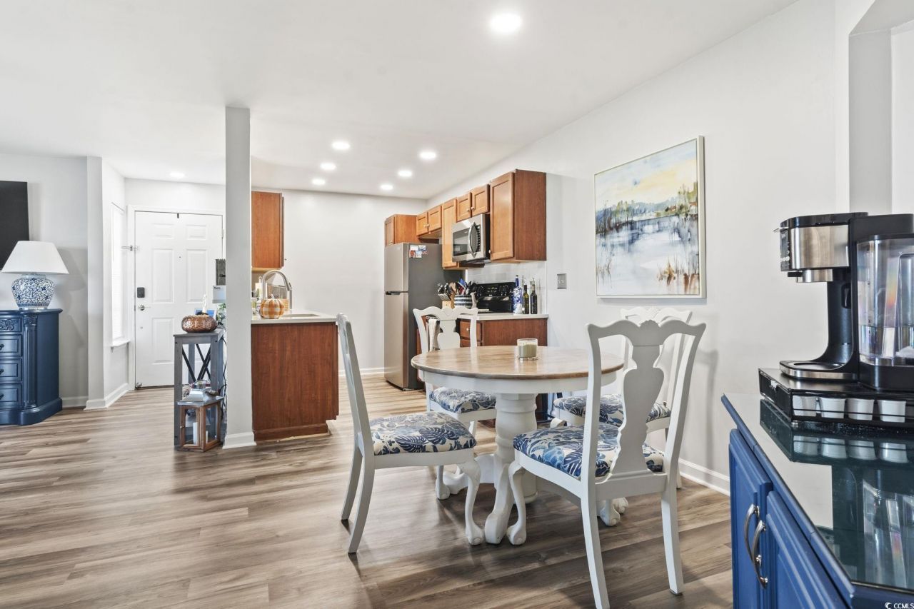 2181 Clearwater Dr. Photo 11