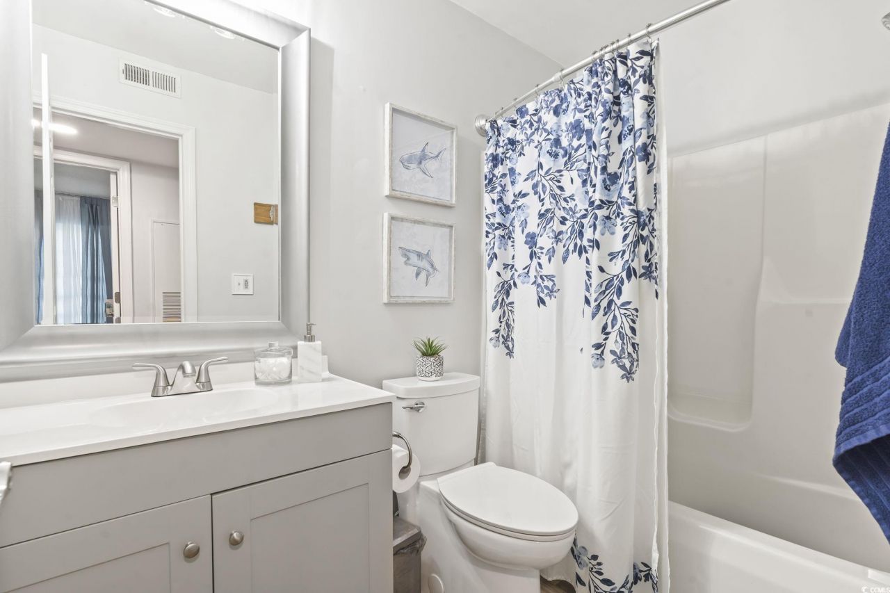 2181 Clearwater Dr. Photo 13