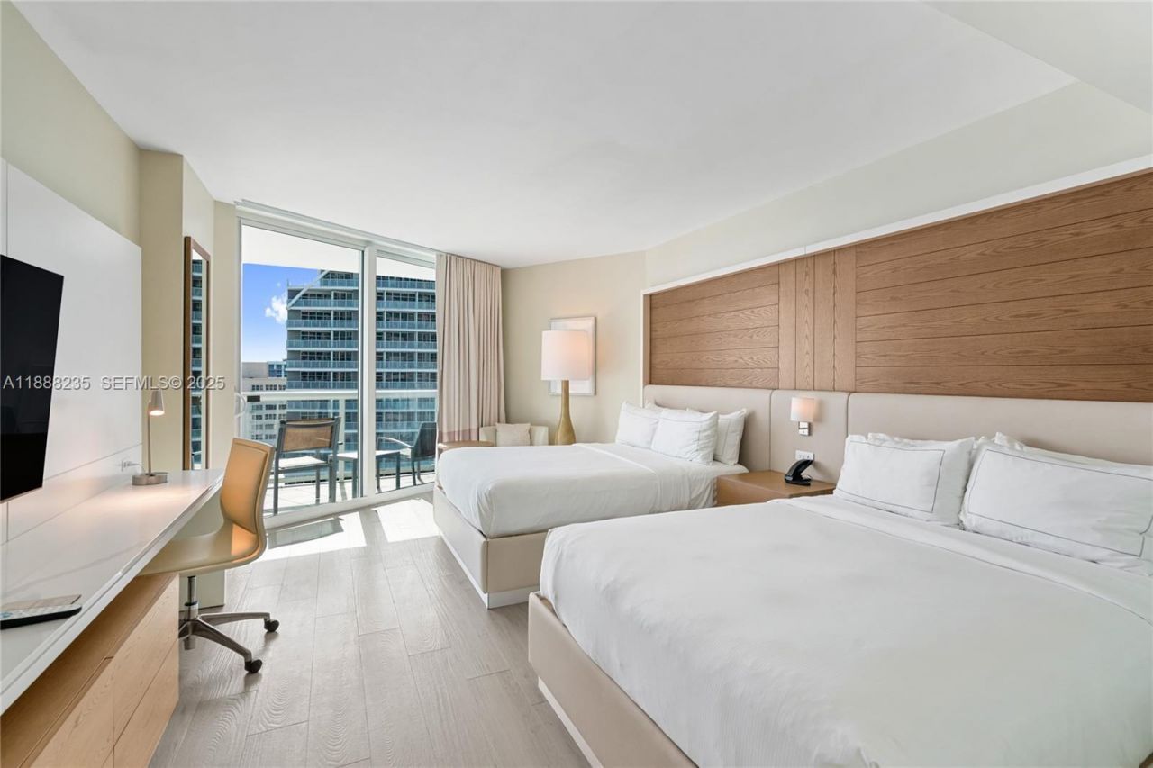 505 N Fort Lauderdale Beach Blvd, Unit 1215, Fort Lauderdale, FL 33304 Photo