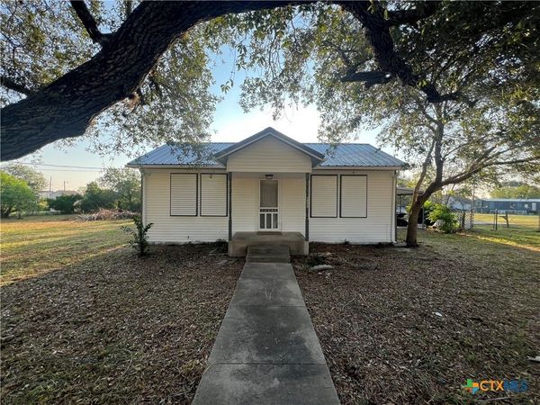 1009 Oak Street , Refugio, TX 78377