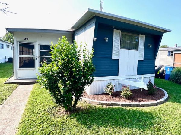 3575 NE Catawba Road, Unit 29, Port Clinton, OH 43452