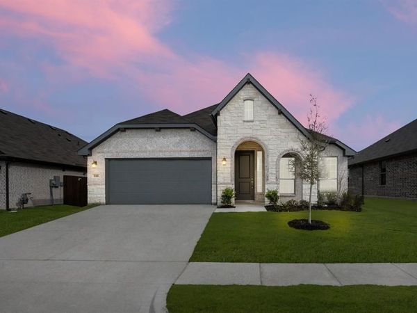 810 Misty Lane, Cleburne, TX 76033