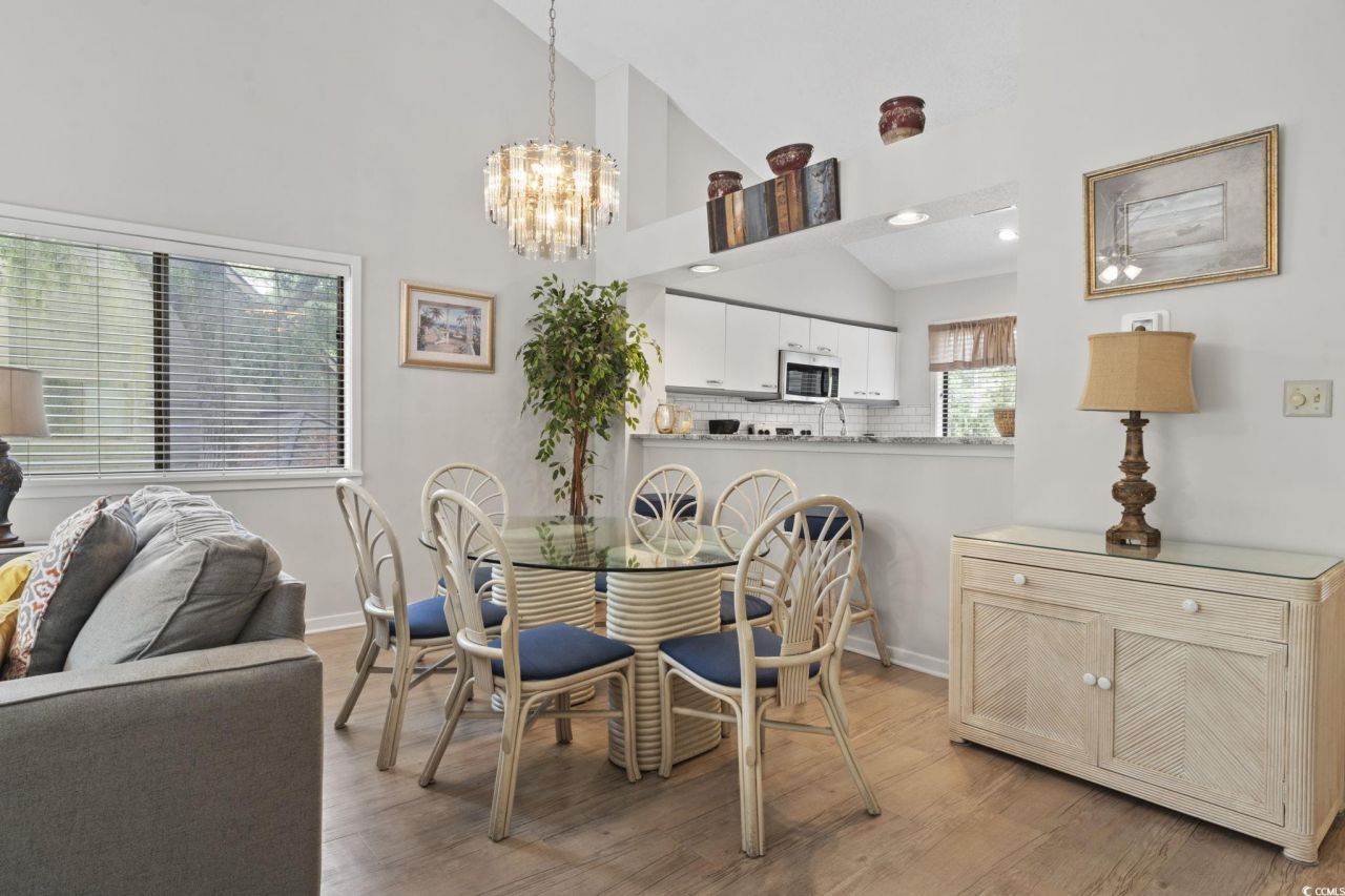 110 Hartland Dr. Photo 16