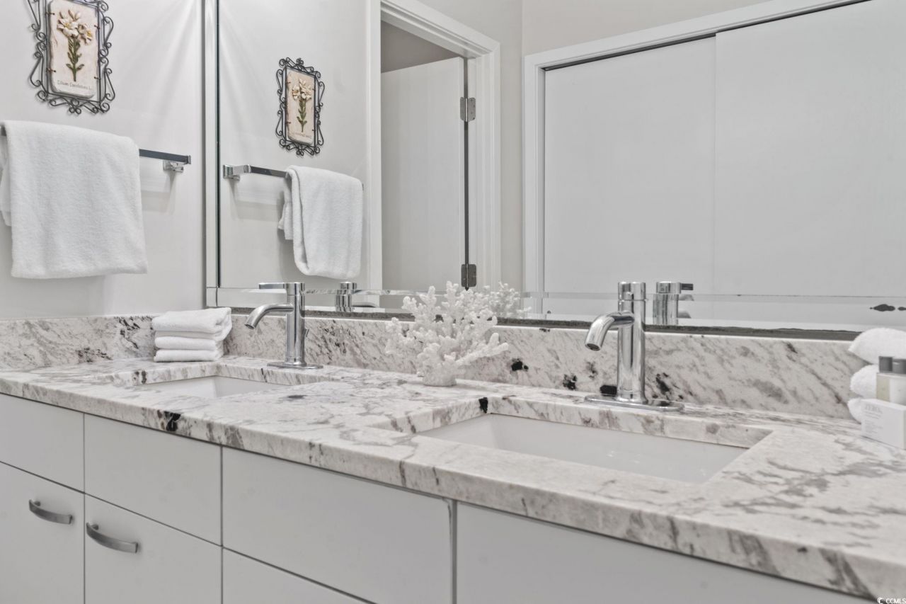 110 Hartland Dr. Photo 22