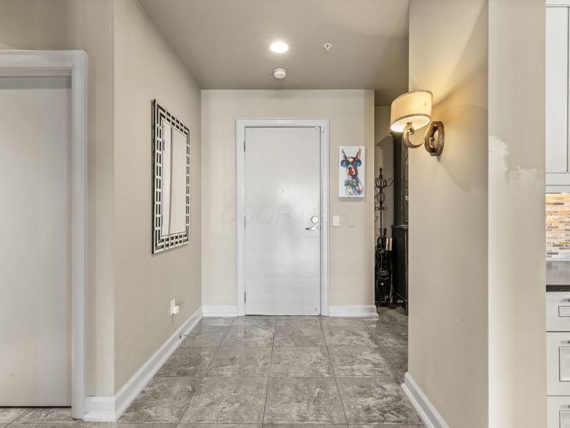 845 N High Street, Unit 501 & 502, Columbus, OH 43215 Photo 21