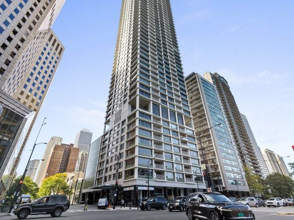 1000 N Lake Shore Plaza, Unit 13A, Chicago, IL 60611