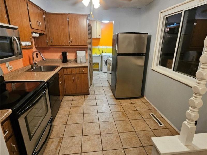 6280 Eldridge Boulevard, Bedford, OH 44146 Photo 5