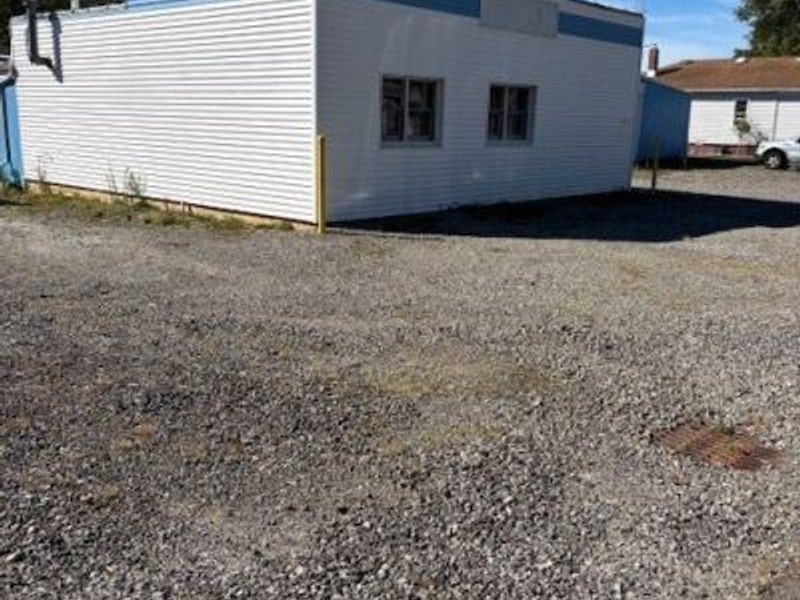 356 E Maryland Avenue, Sebring, OH 44672 Photo 4