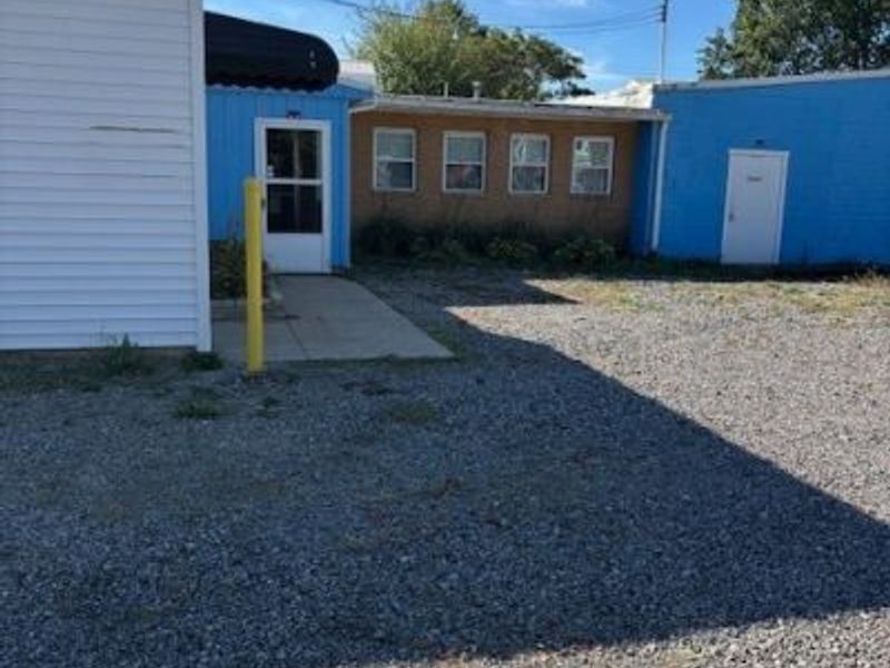 356 E Maryland Avenue, Sebring, OH 44672 Photo 8