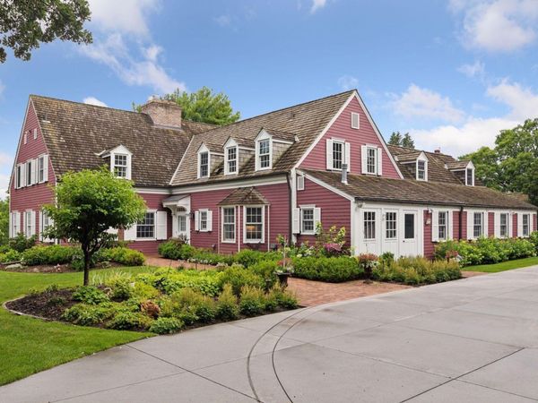 260 Salem Church Road, Sunfish Lake, MN 55118