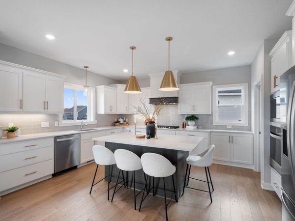 4980 Kyla Way SE, Prior Lake, MN 55372