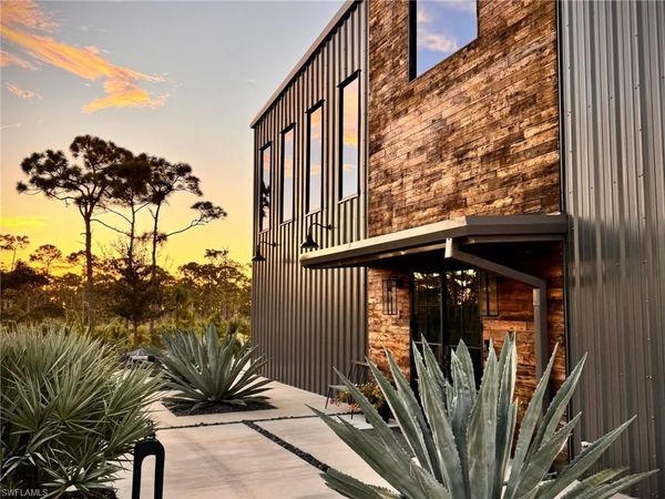 4412 Pinetree BLVD, ST. JAMES CITY, FL 33956