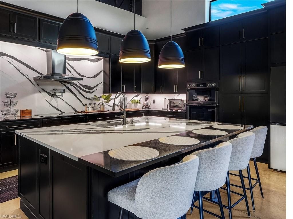 4412 Pinetree Blvd, Saint James City, FL 33956 Photo