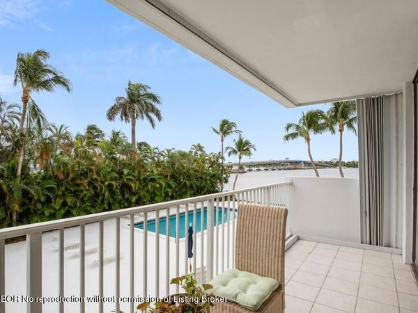 2860 S Ocean Boulevard, Unit 208, Palm Beach, FL 33480