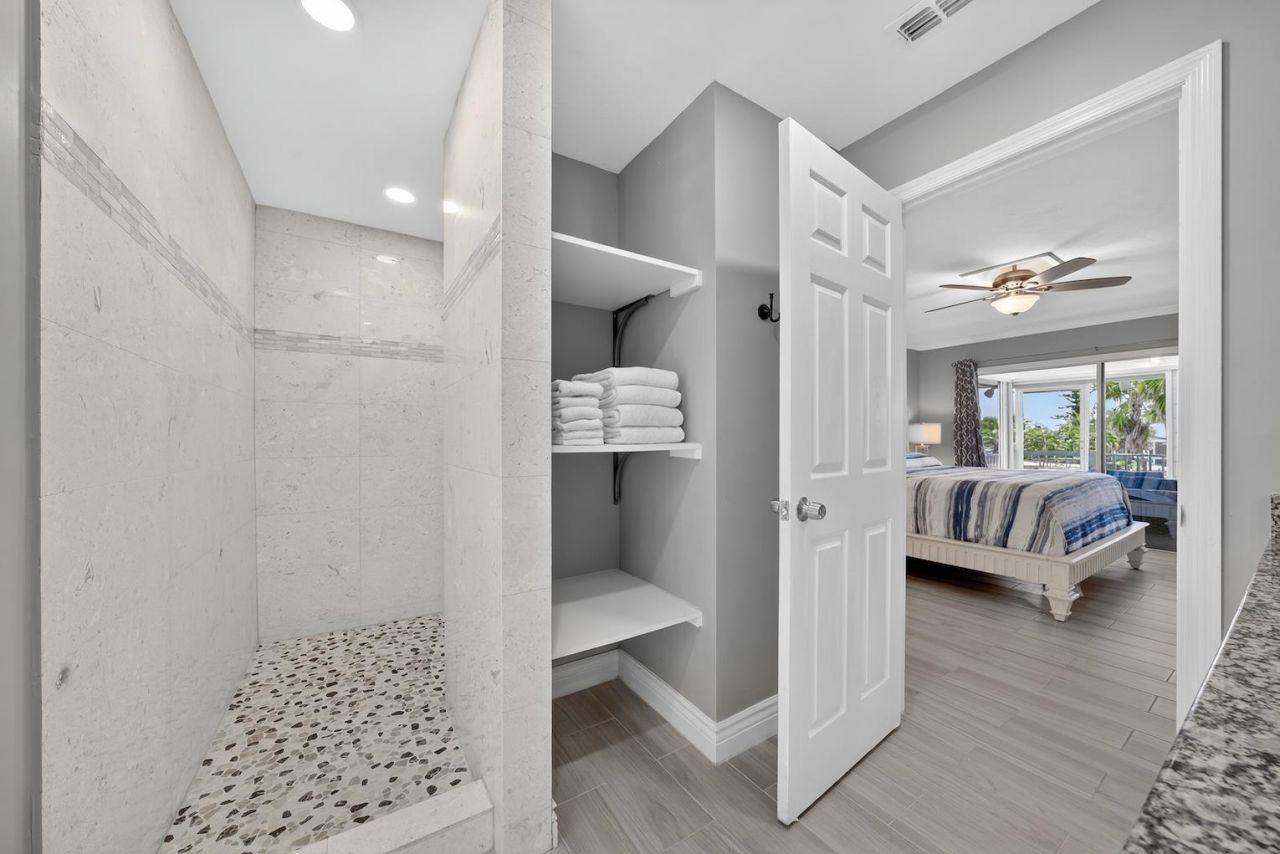 1682 Sabal Palm Dr, Sanibel, FL 33957 Photo