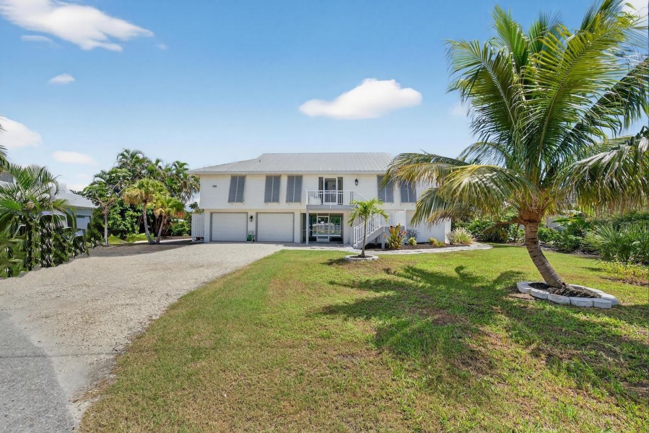 1682 Sabal Palm Dr, Sanibel, FL 33957 Photo