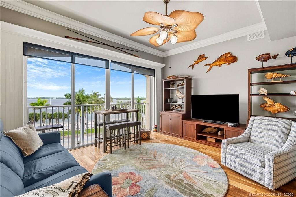 36 Harbour Isle Drive W, Unit PH 4, Fort Pierce, FL 34949 Photo