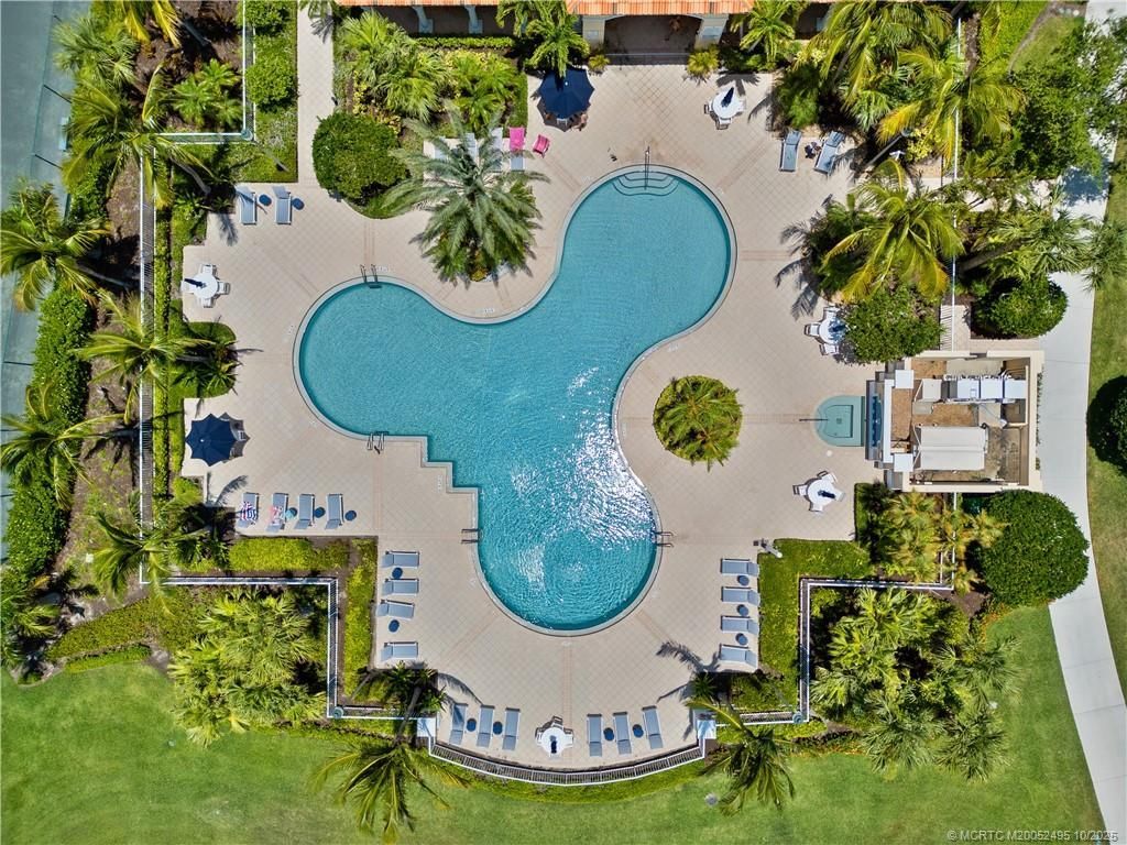 36 Harbour Isle Drive W, Unit PH 4, Fort Pierce, FL 34949 Photo